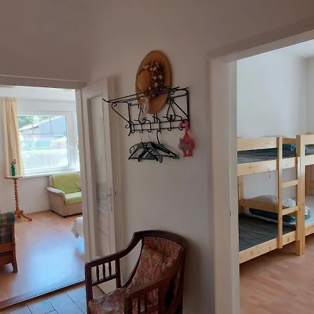 Vakantiehuis Schieszl 3 *