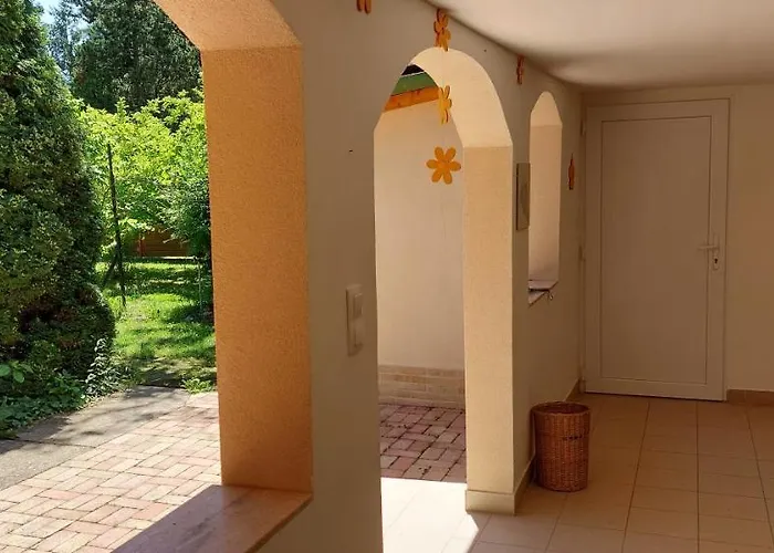 בית נופש Schieszl 3 זמראדי